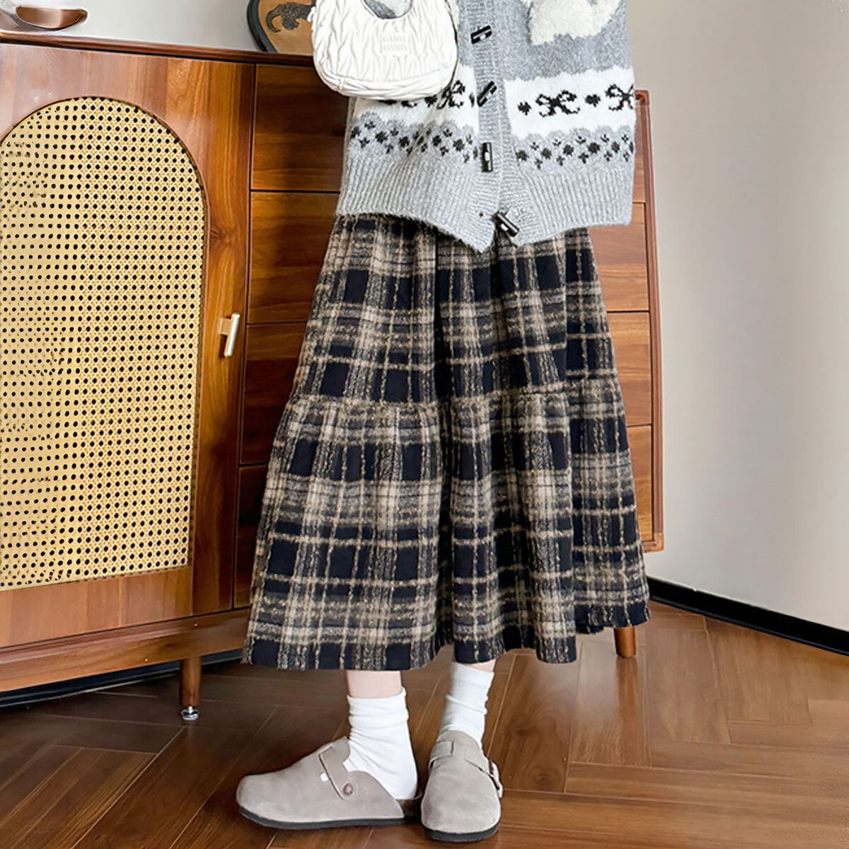 フレアスカート チェック柄 ロングスカート レディース 秋冬 韓国 きれいめ 大人 かわいい フェミニン ガーリー ウエストゴム おしゃれ ハイウエスト 体型カバー 大人可愛い 大人女子