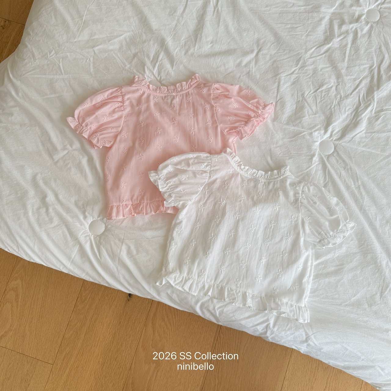 [ninibello] Rosie needlepoint Blouse / [니니벨로] 로지자수블라우스
