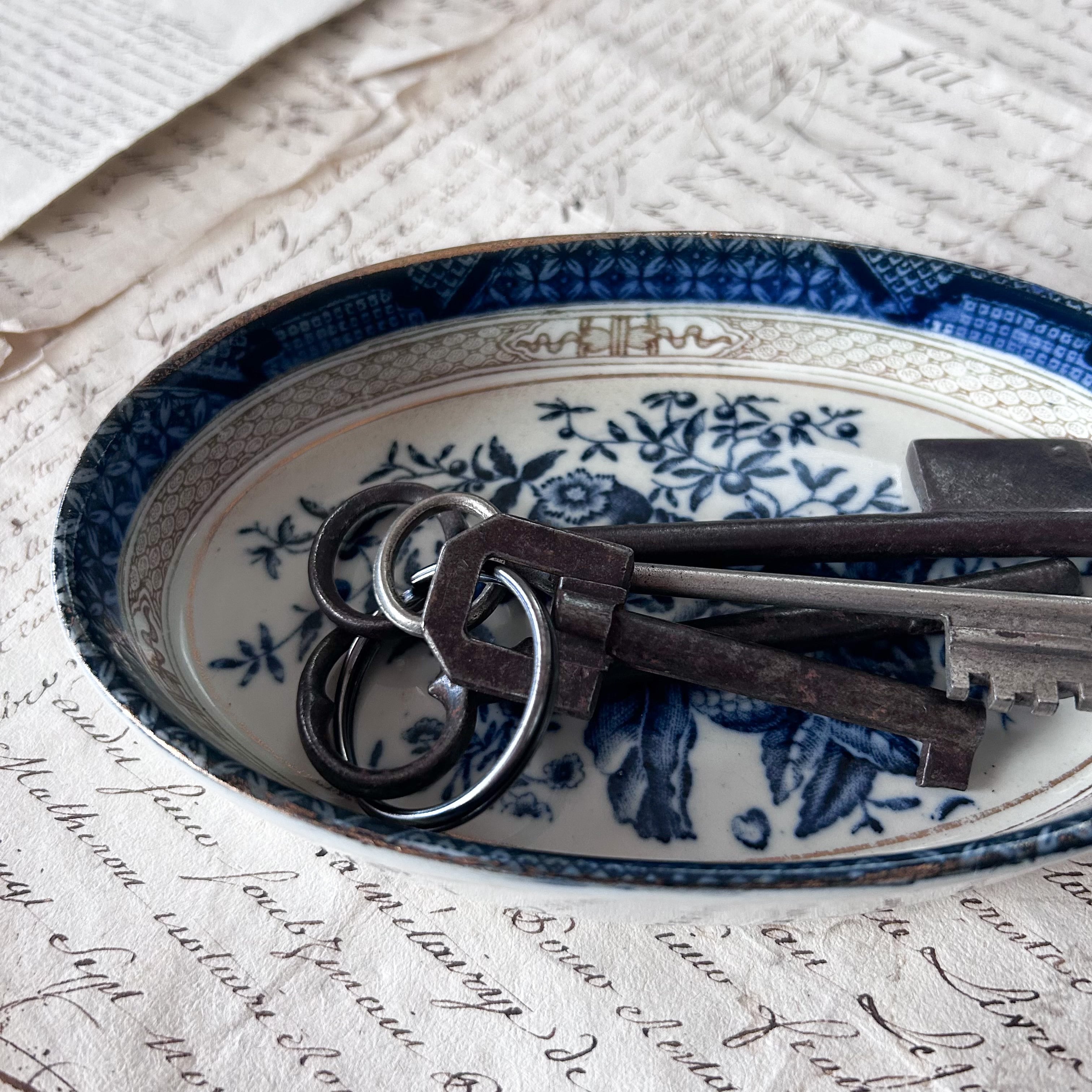 ラヴィエ | ｱﾝﾃｨｰｸ ﾎﾞﾝﾇ ｼｬﾝｽ