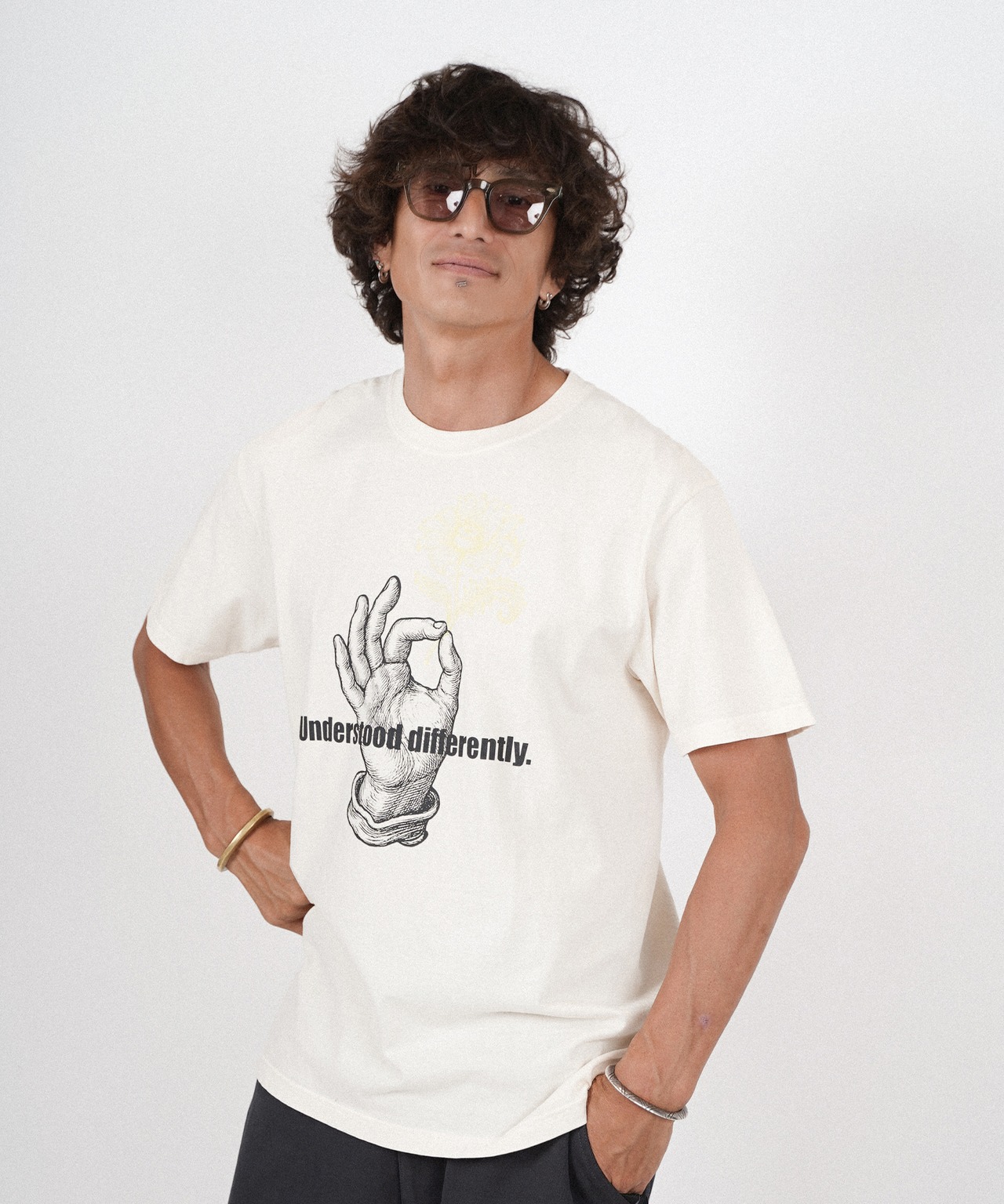 UNDERSTOOD DIFFERENTLY PRINT T-SHIRTS［HSC007］