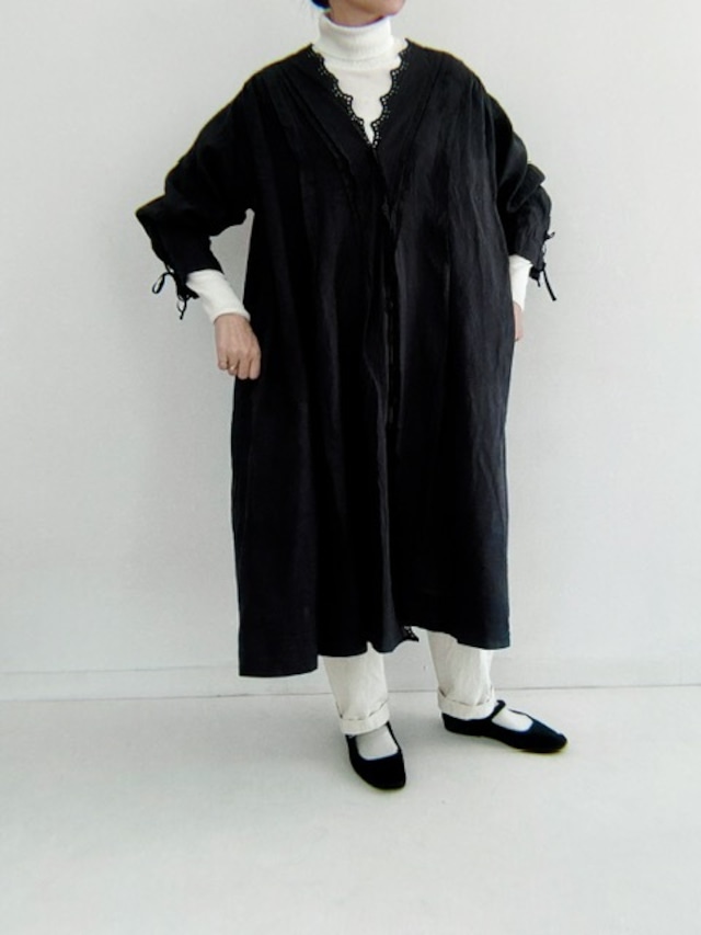 mudoca / 眼差しのいろガウンワンピース