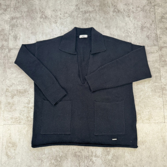 ソフトタッチスキッパーニット