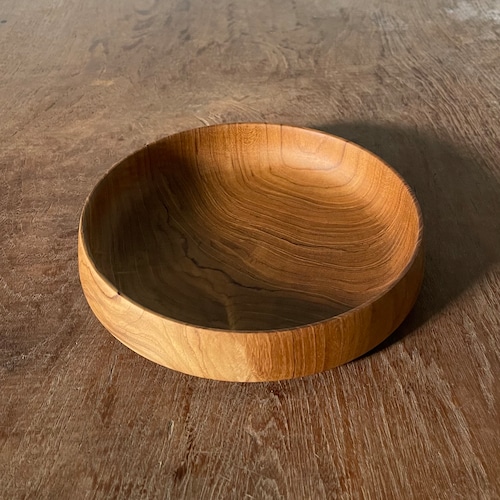 木製 お皿/チーク　
XXL(直径約22cm x 高さ約4cm)