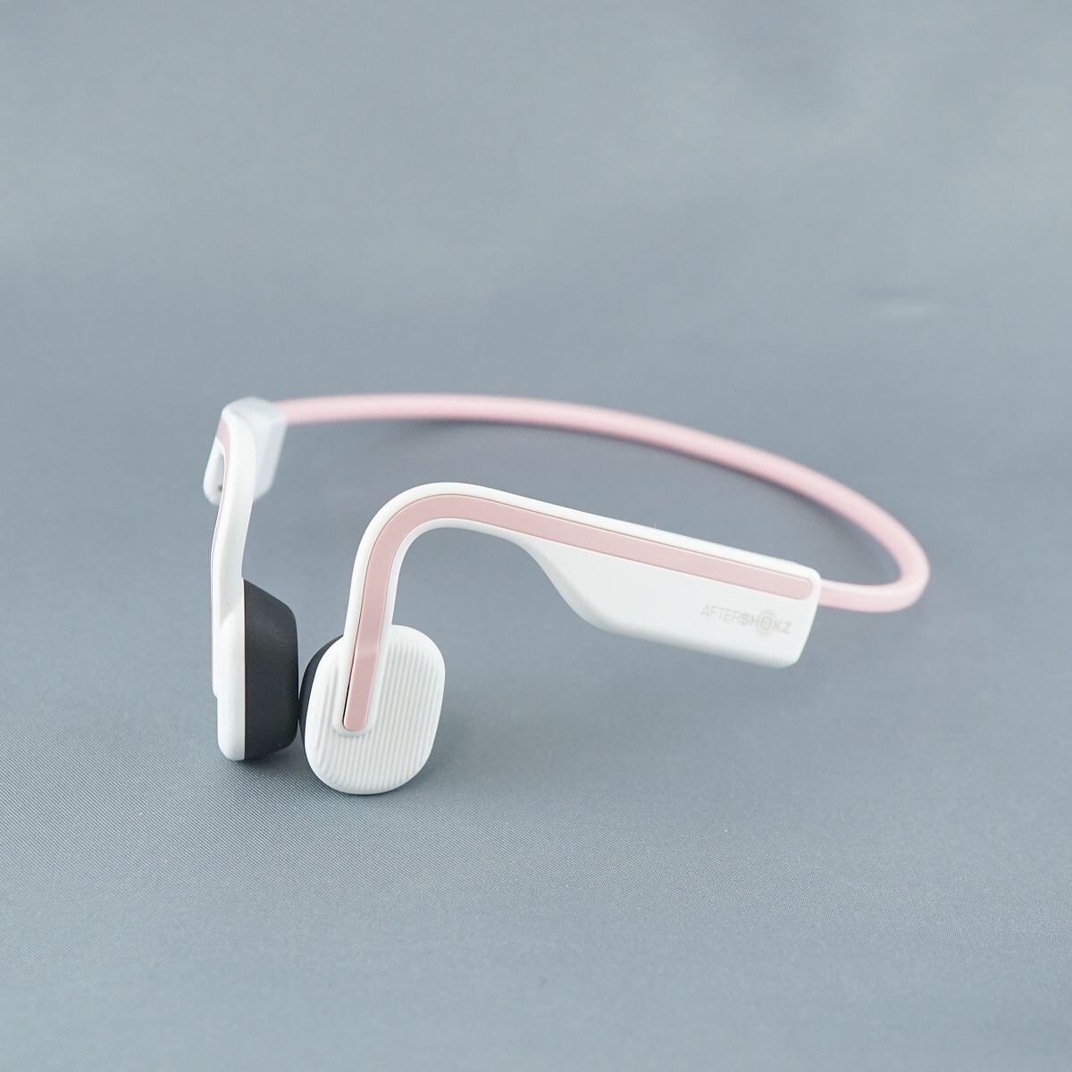 【新品未使用】SHOKZ OPENMOVE ワイヤレス骨伝導ヘッドフォン 白 美品 SHOKZ OPENMOVE ワイヤレス骨伝導ヘッドフォン 白 SHOKZ