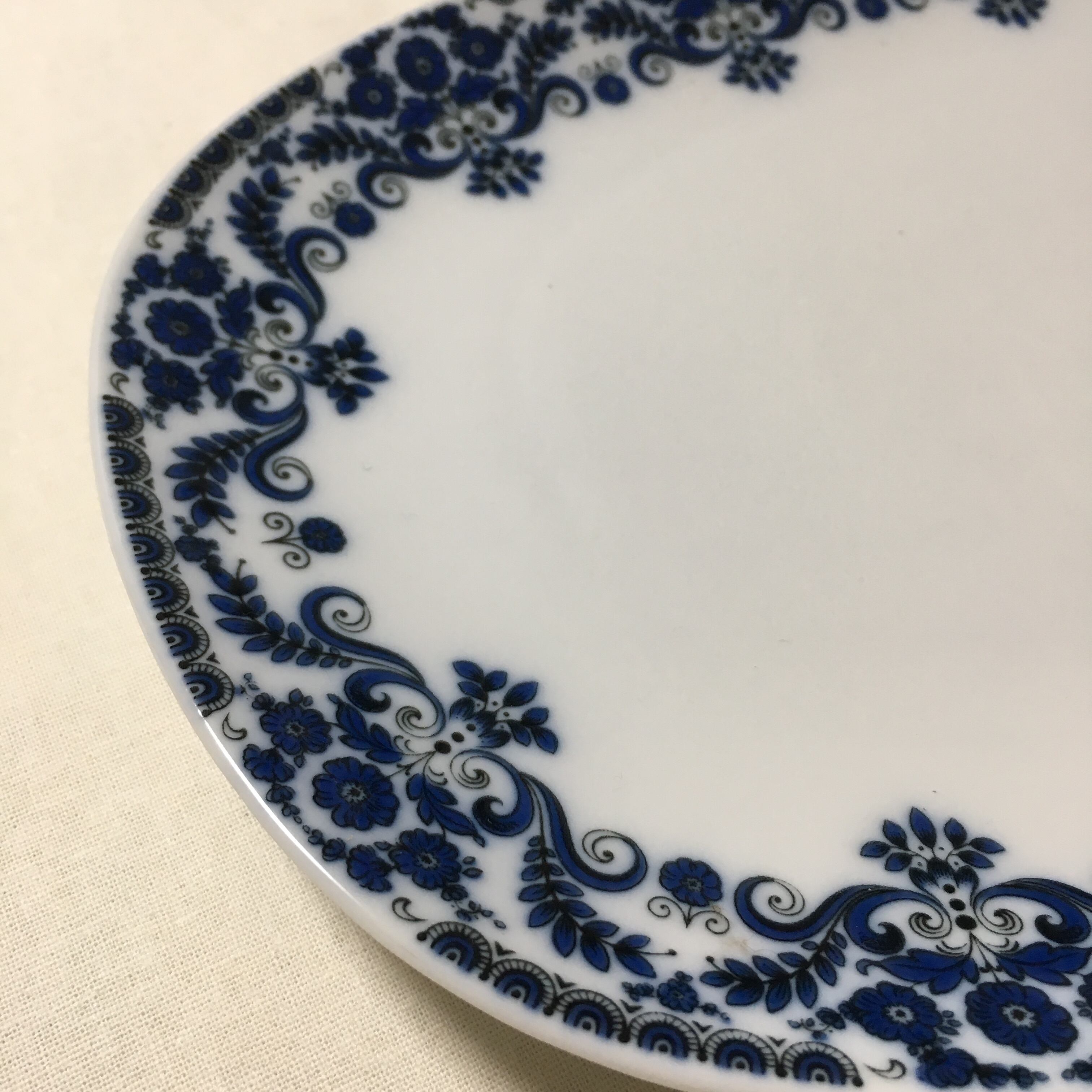 ドイツ HUTSCHENREUTHER 社 オーバルプレート | kolbenova