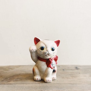 古い陶器製まねき猫／ジャンク