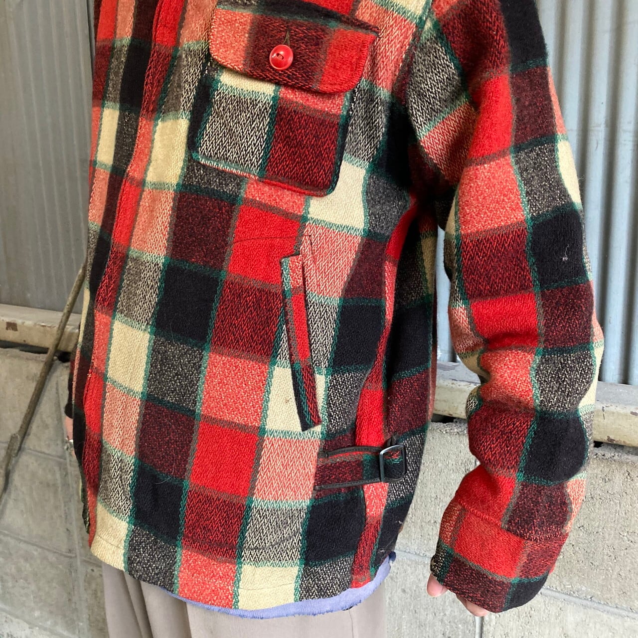 50年代 ビンテージ 黒タグ WOOLRICH ウールリッチ チェック柄 ウールジャケット 4ポケット メンズL-XL相当 古着 50s ヴィンテージ  レッド系 赤色 【ブルゾン・ジャケット】【SA30】【AL2110】 | cave 古着屋【公式】古着通販サイト