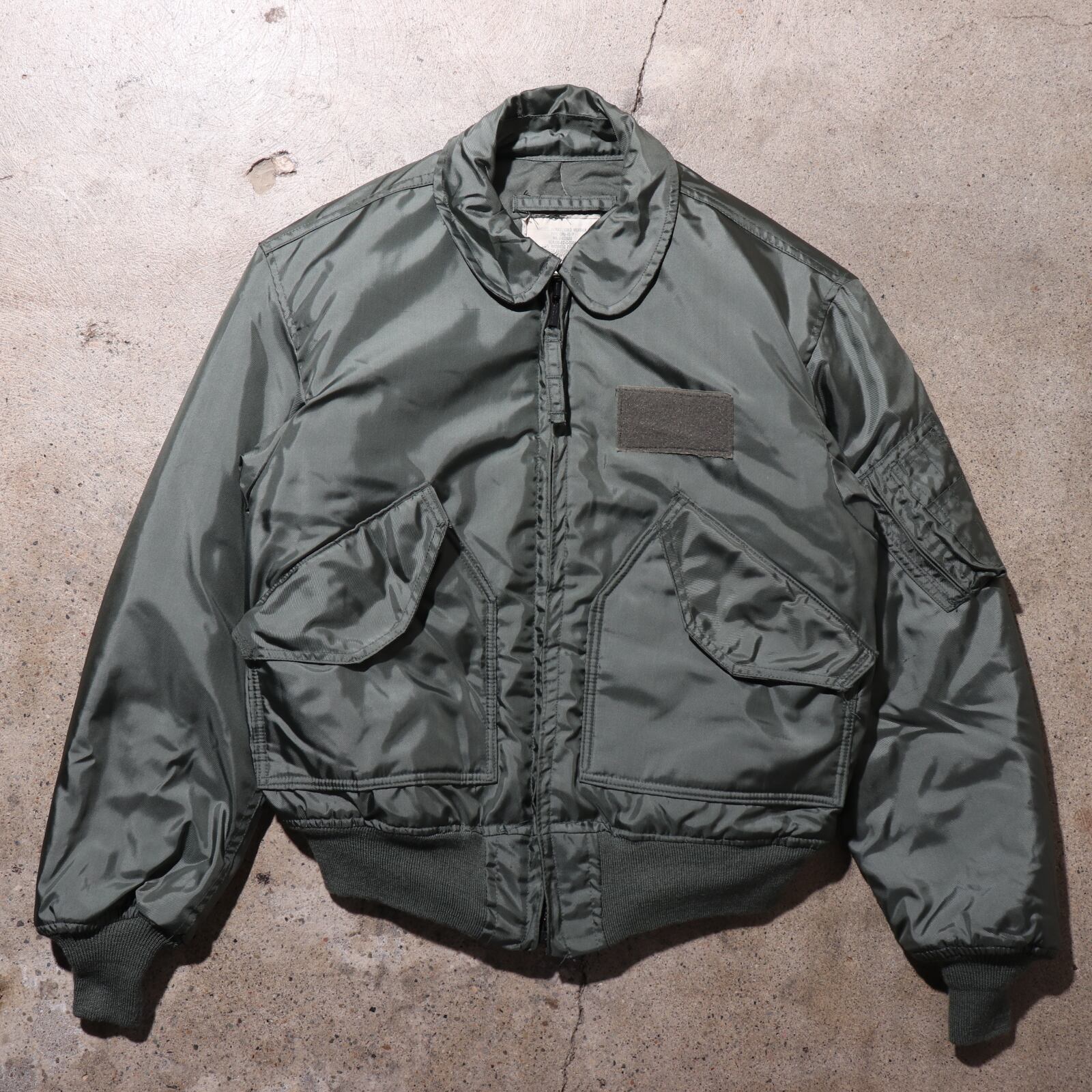 【美品】米軍実物CWU-45/P　2010年　LARGE