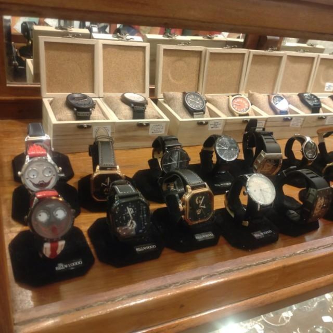 Wood Frame Quatz Watch Accessory　Men’ｓ　Fashion　Present　Gift