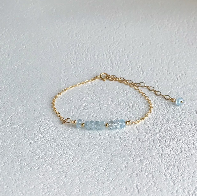 143 Aquamarine Bracelets