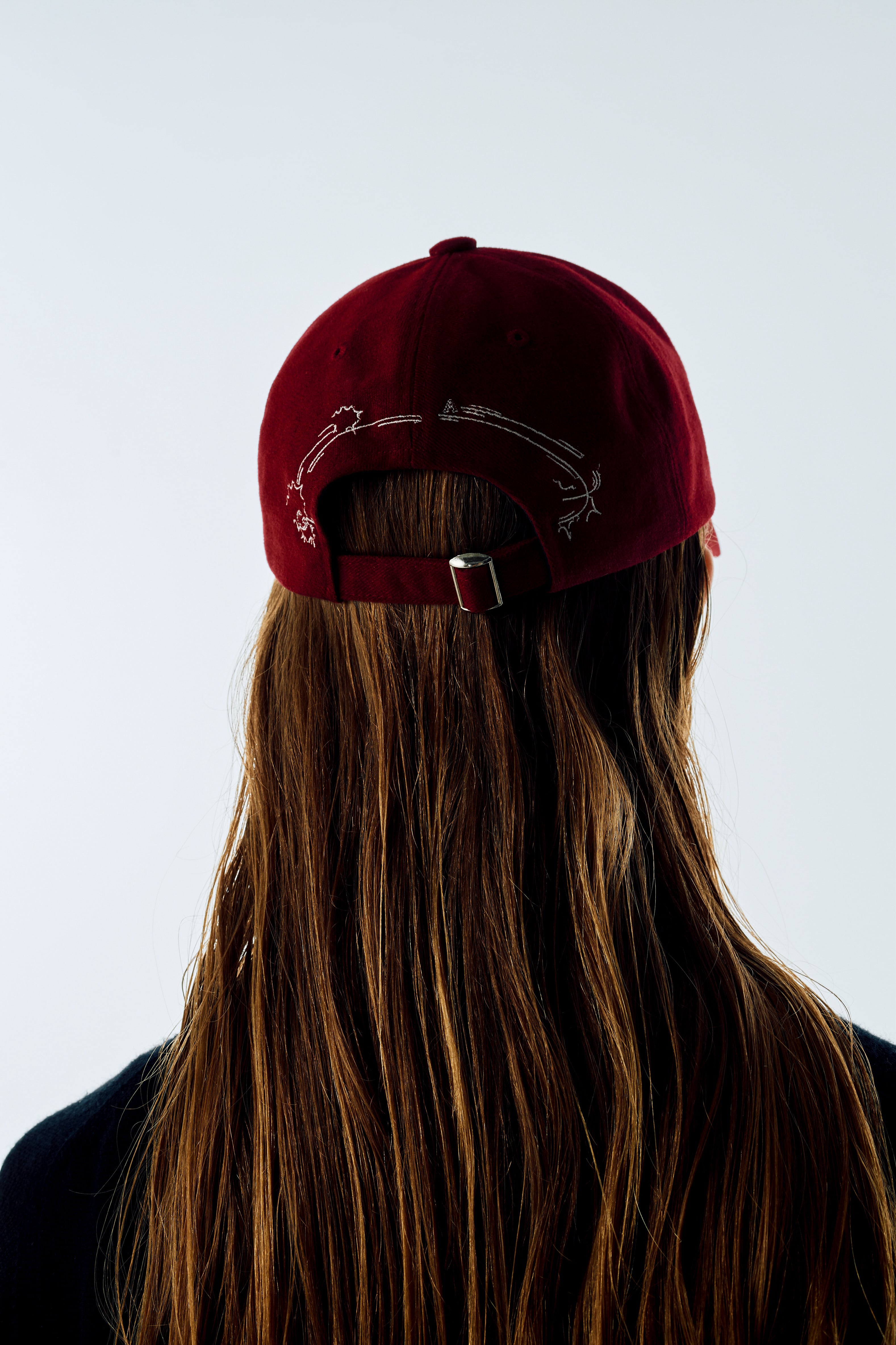 ZHOK / BURGUNDY | GADID ANONIEM 