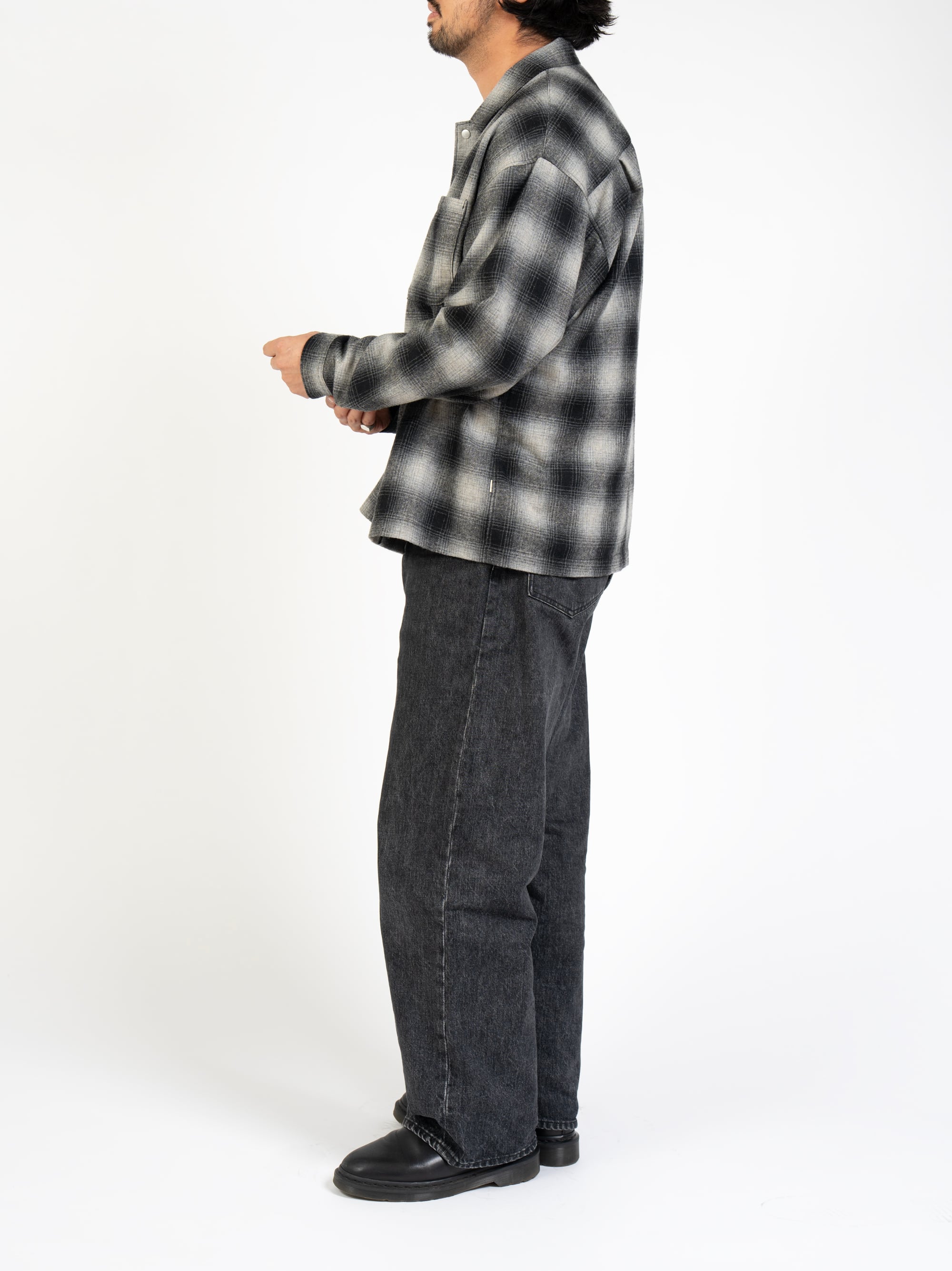 Ombre Check Shirt Jacket (white×black) | OVY