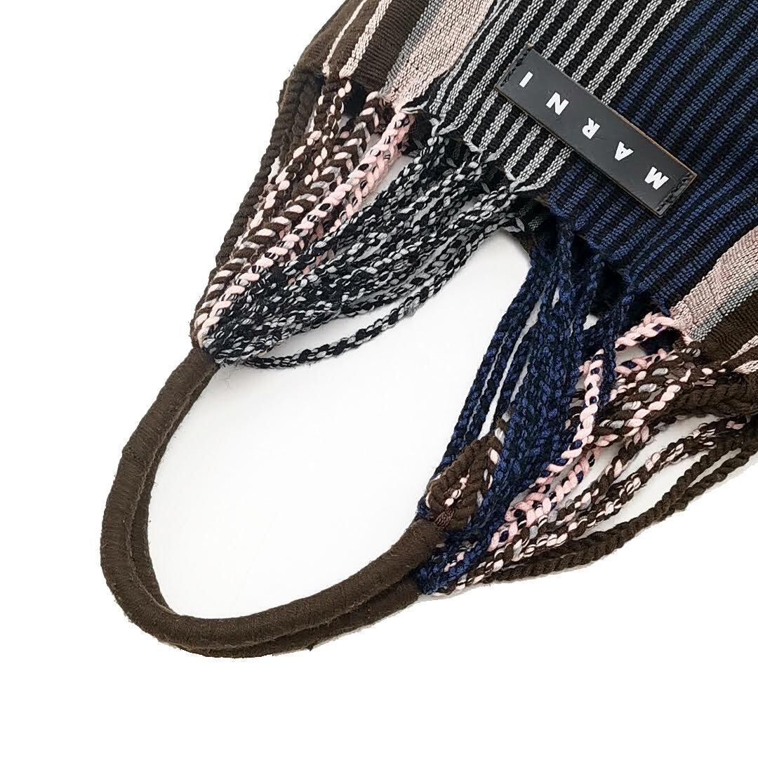 色移り有り マルニ MARNI バッグ フラワーカフェ ハンモック 03