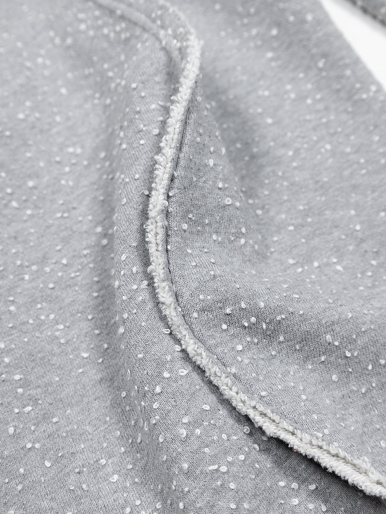 UNEEK BASEMNT - Discover independent style.