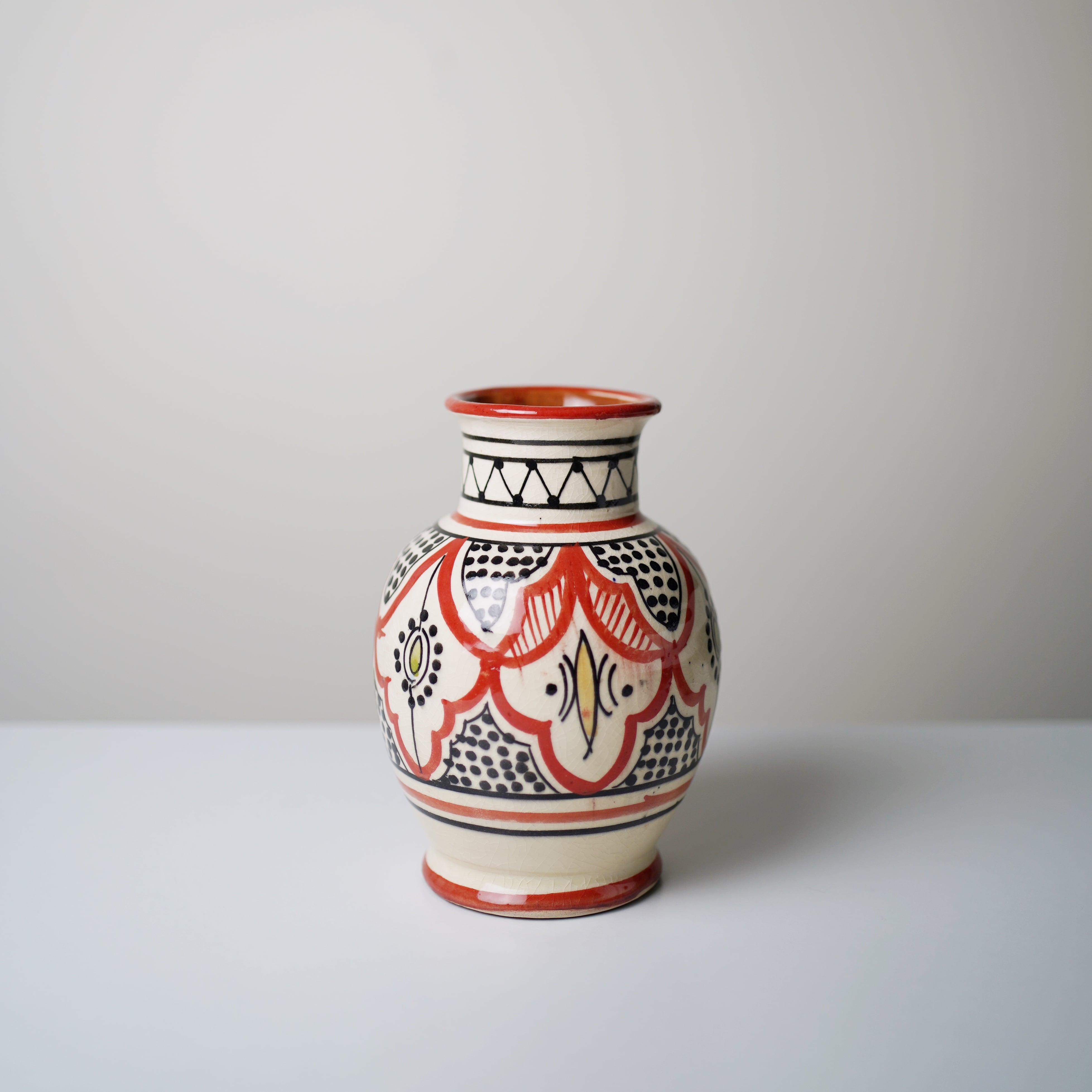 モロッコ サフィ陶器フラワーベース レッド系