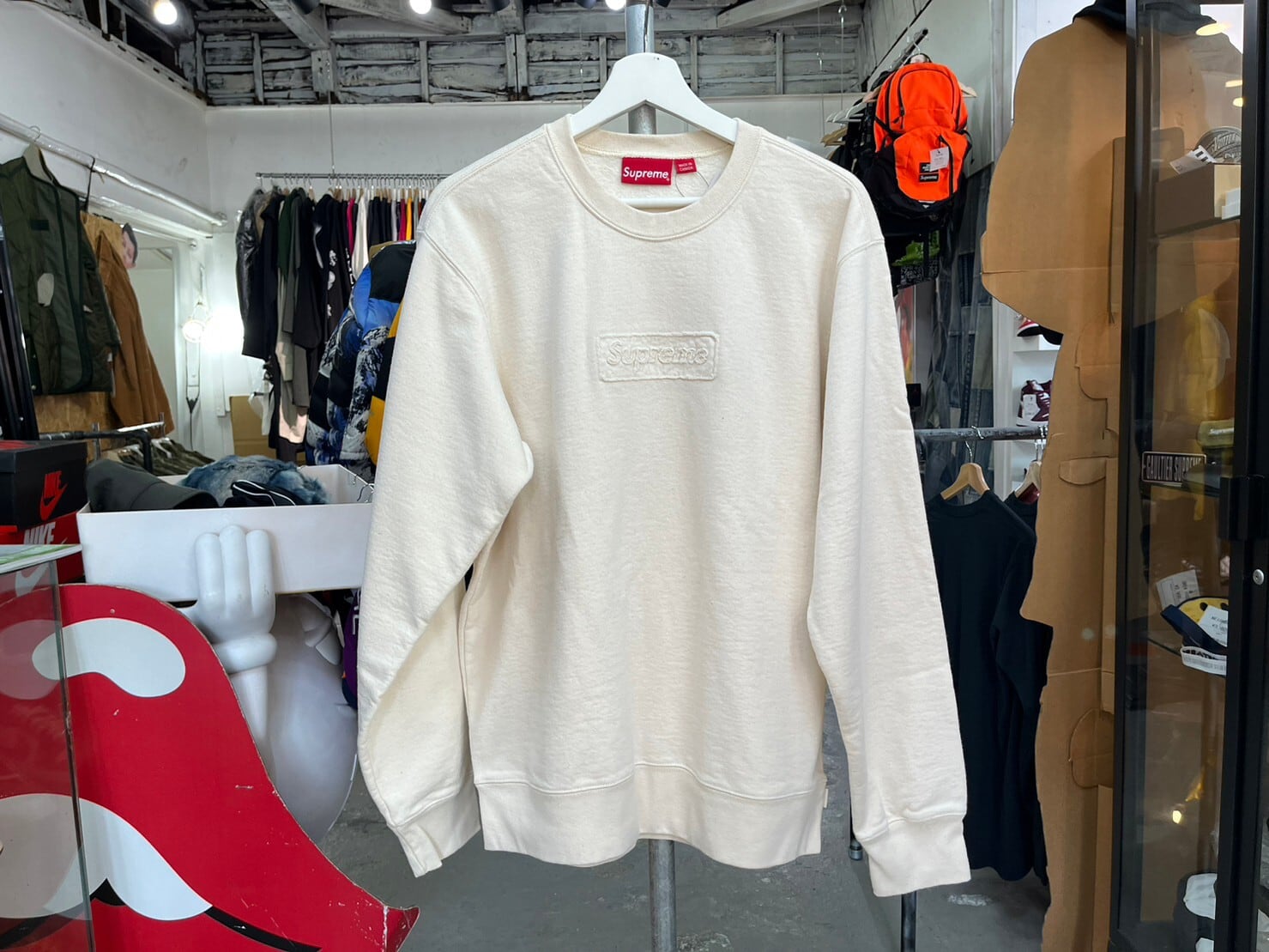希少】Supreme Cutout Logo Crewneck natural 