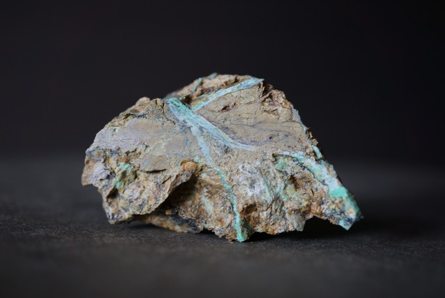 インドネシア産ガーニエライト Garnierite 1712