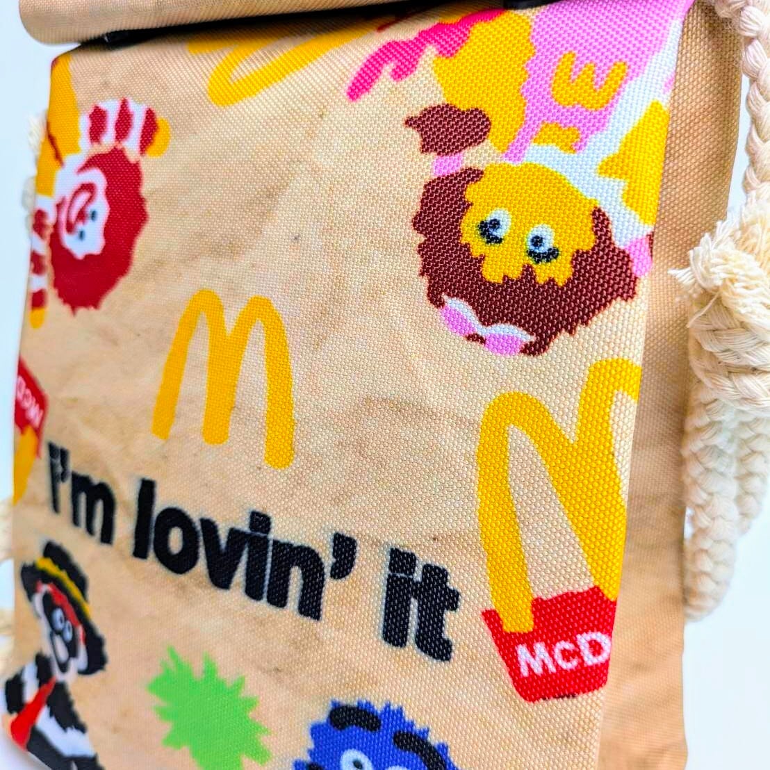 再入荷！【 McDonald's（マクドナルド）マクドナルドフレンズ 】ロープショルダーバッグ＊紙袋風 / Food Bag 〚アメリカン雑貨 アメトイ〛