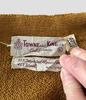 -Towne and King- Vintage 60s XL Alpaca Cardigan