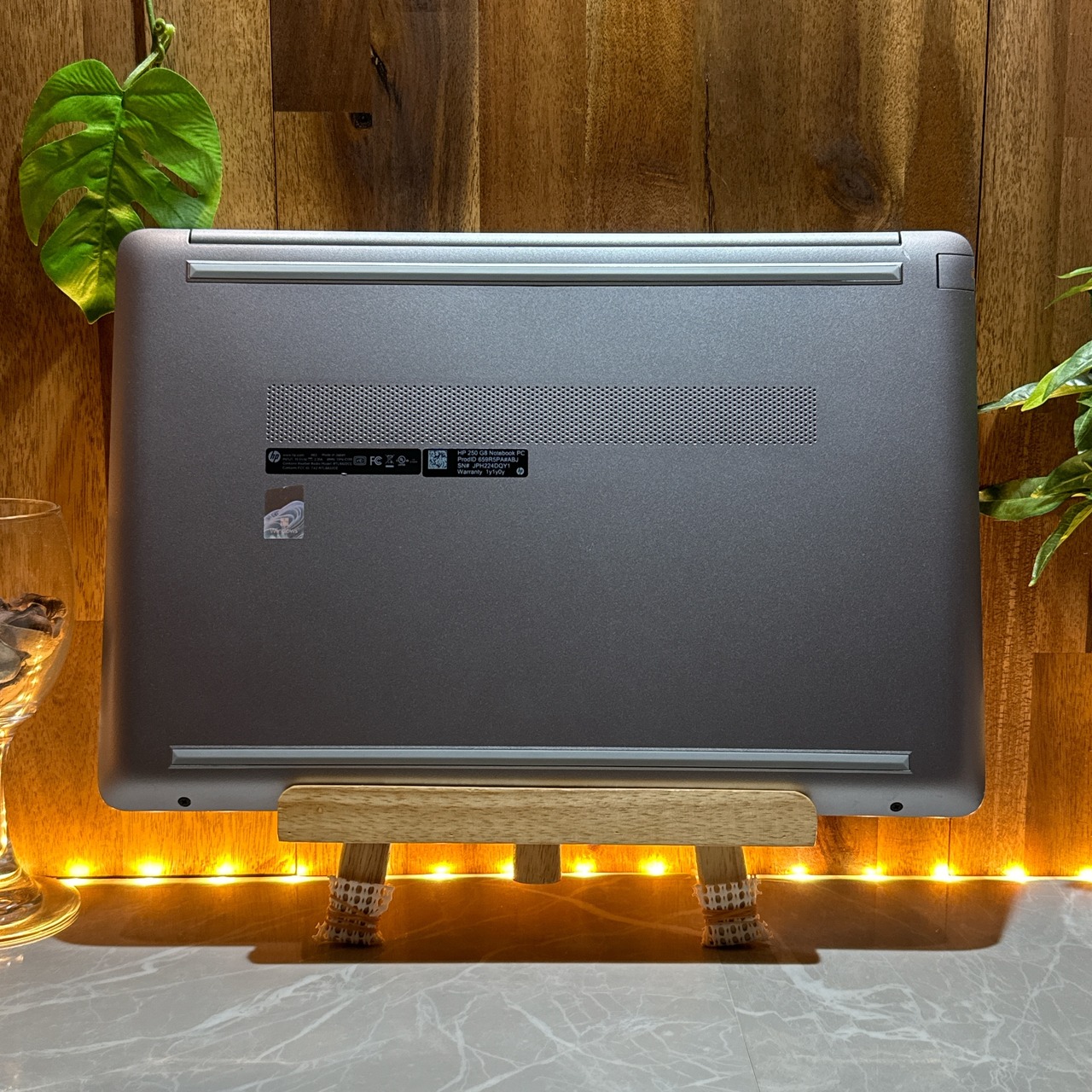 人気モデル‼️HP 250 G8☘メモリ8GB☘️SSD256GB☘️Core i5第11世代☘️15.6インチ☘ノートパソコン