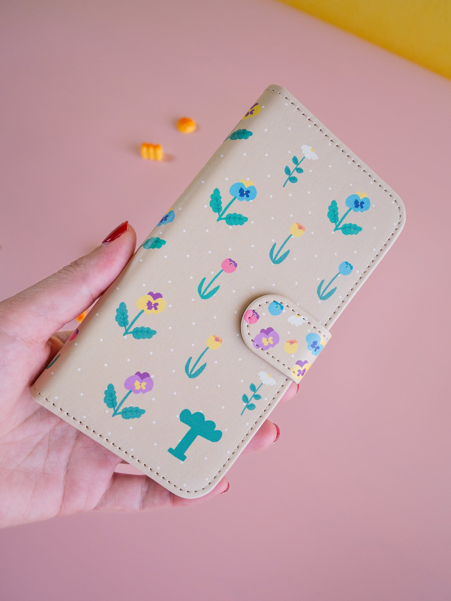 手帳型スマホケース