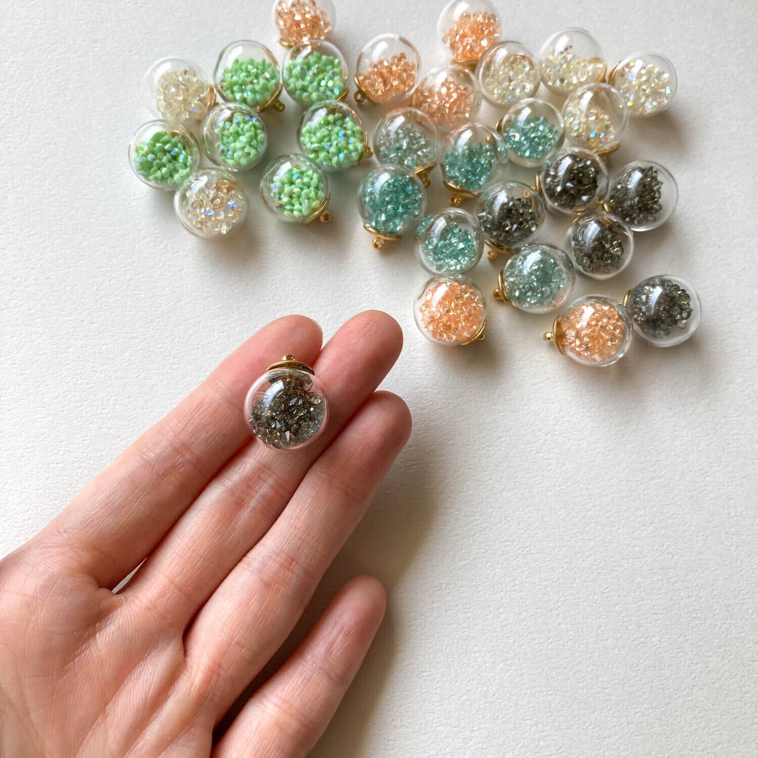 再入荷〉ガラスドームチャーム | Dua-アクセサリーパーツショップ