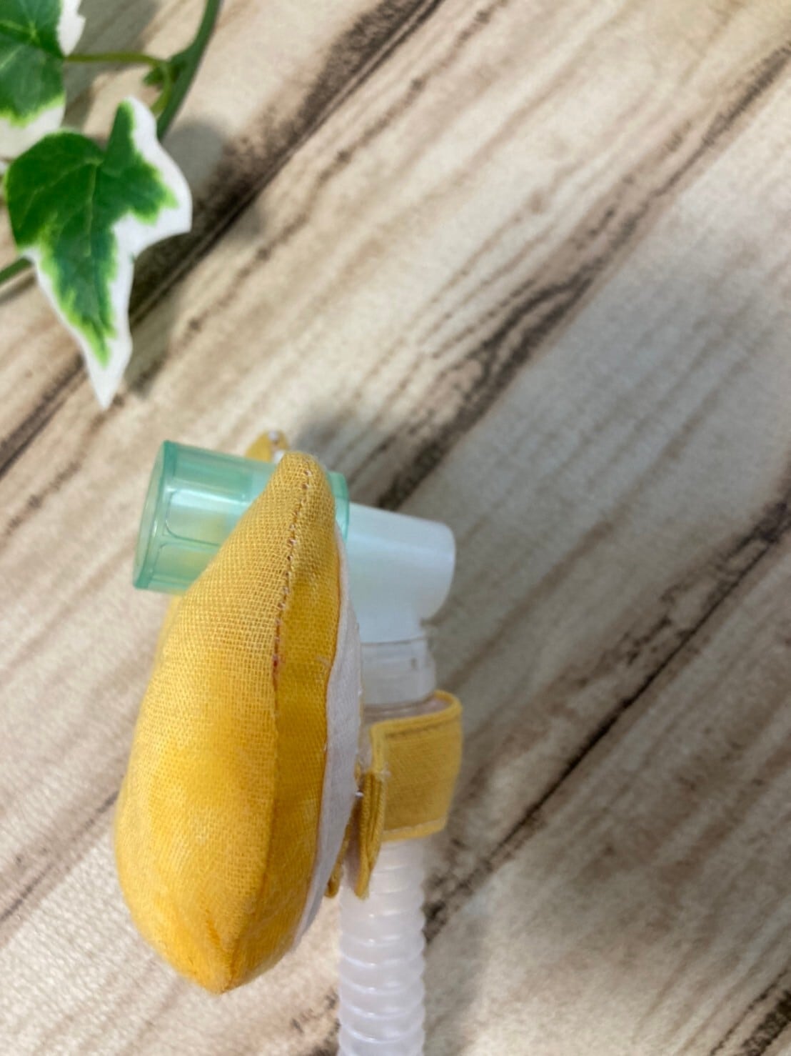 【n】低反発芯入り人工呼吸器回路固定バンド、クッションカニューレバンド Amazon.co.jp: 気管カニューレ固定ホルダー 固定 バンド 気管切開