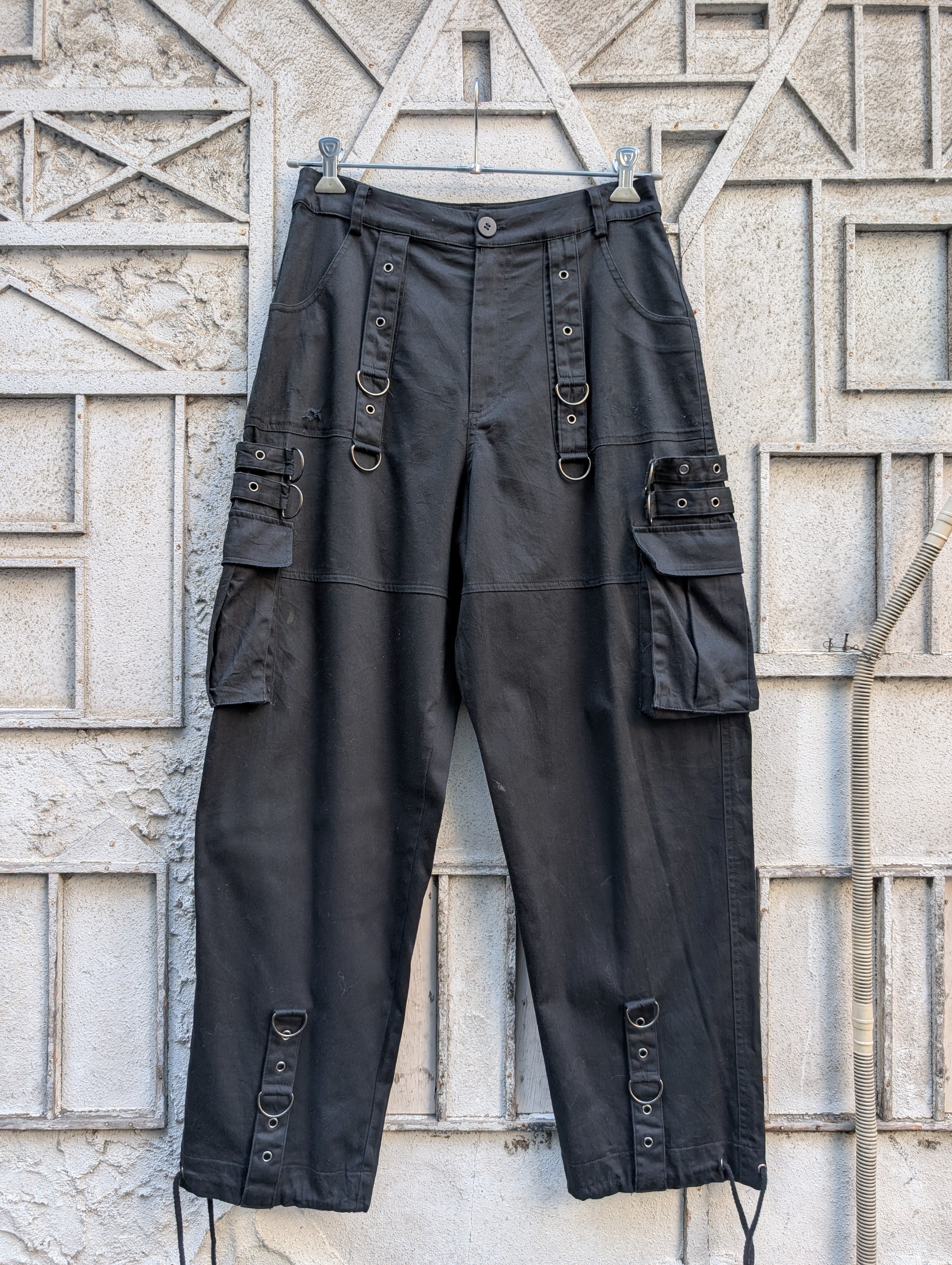 "BONDAGE GIMMICK" cargo pants