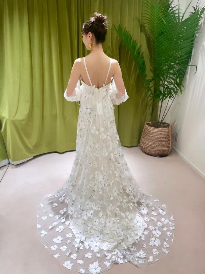 ごんさん専用ホワイト花柄刺繍ロングドレス ホワイト 花柄刺繍 ロングドレス 【公式通販】