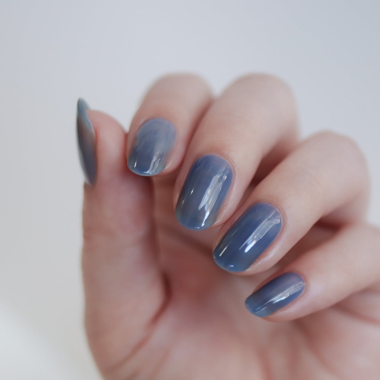 No.06 VERY BERRY BLUE | Ringo nail polish