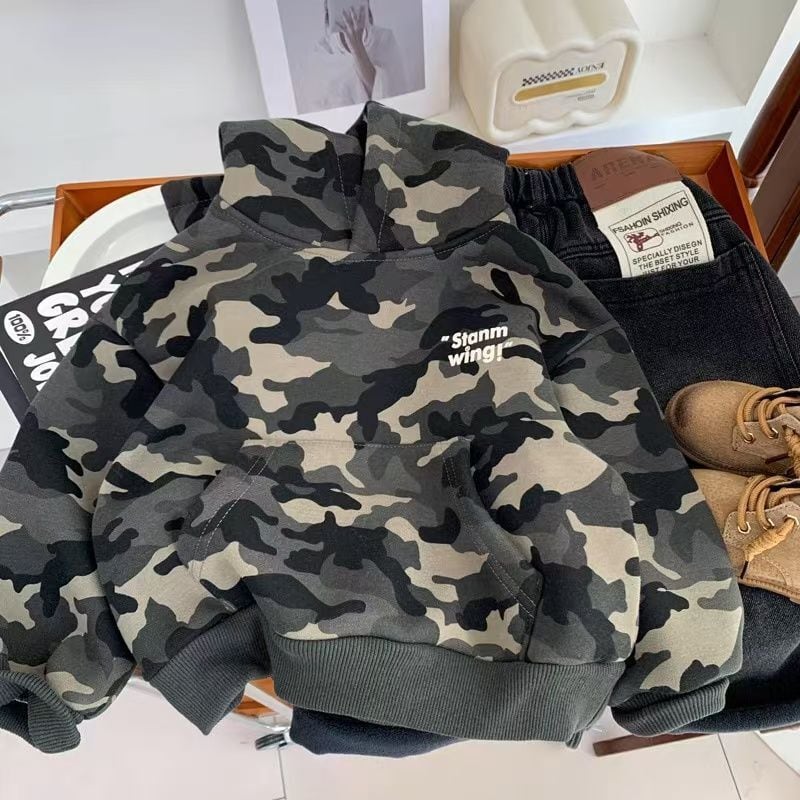 カモフラージュ裏起毛パーカー