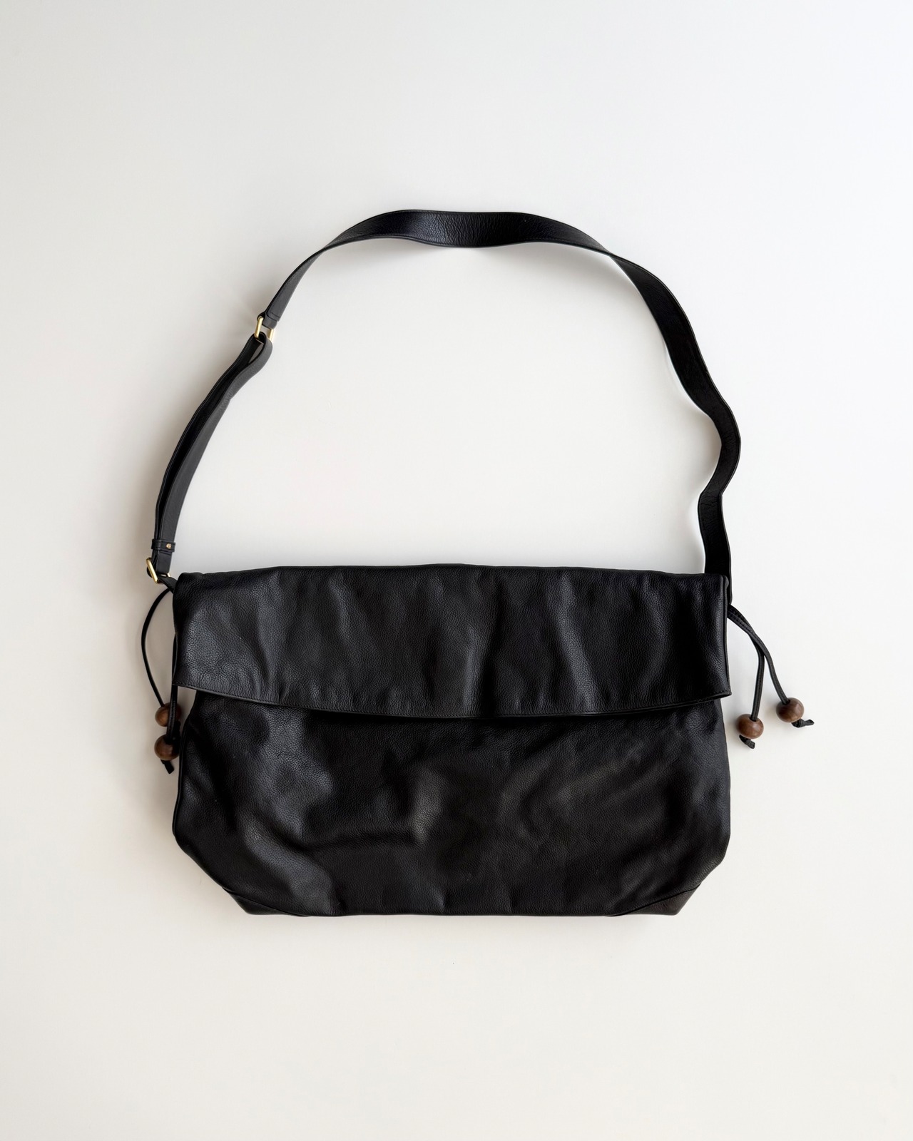 1990s GUCCI LEATHER SHOULDER BAG