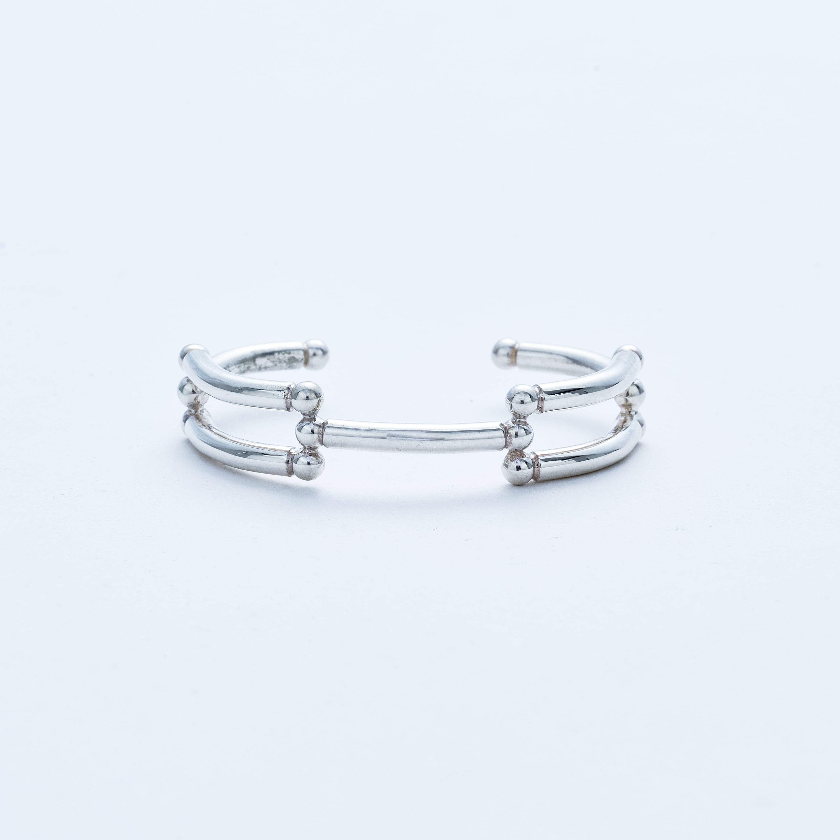 BN-093 Breastplate Bangle