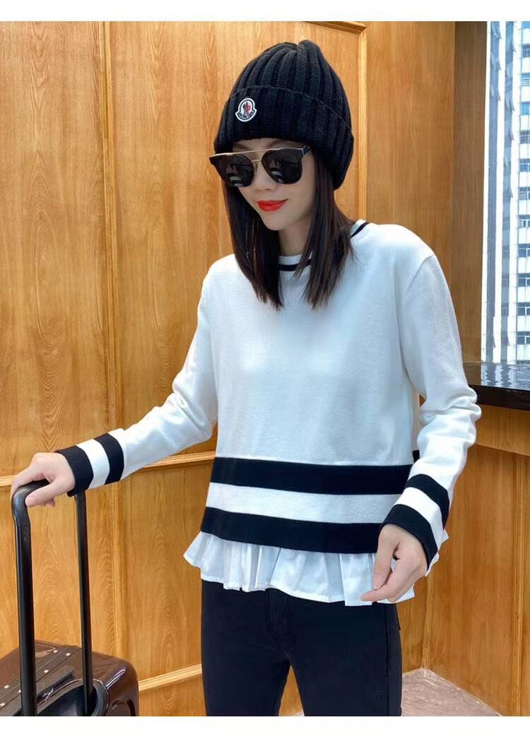 裾フレアトップス