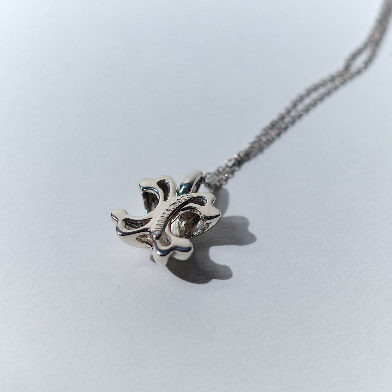 OLD "TIFFANY&CO." SIGNATURE PENDANT NECKLACE