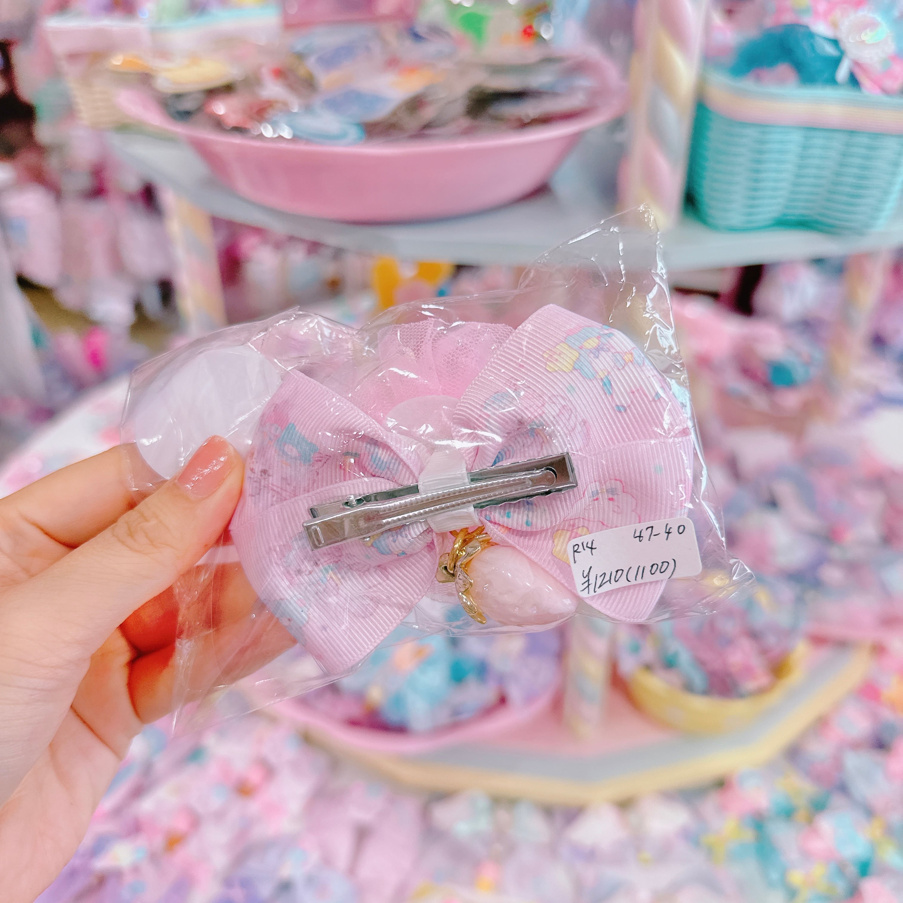 【R14】47-40ヘアクリップ