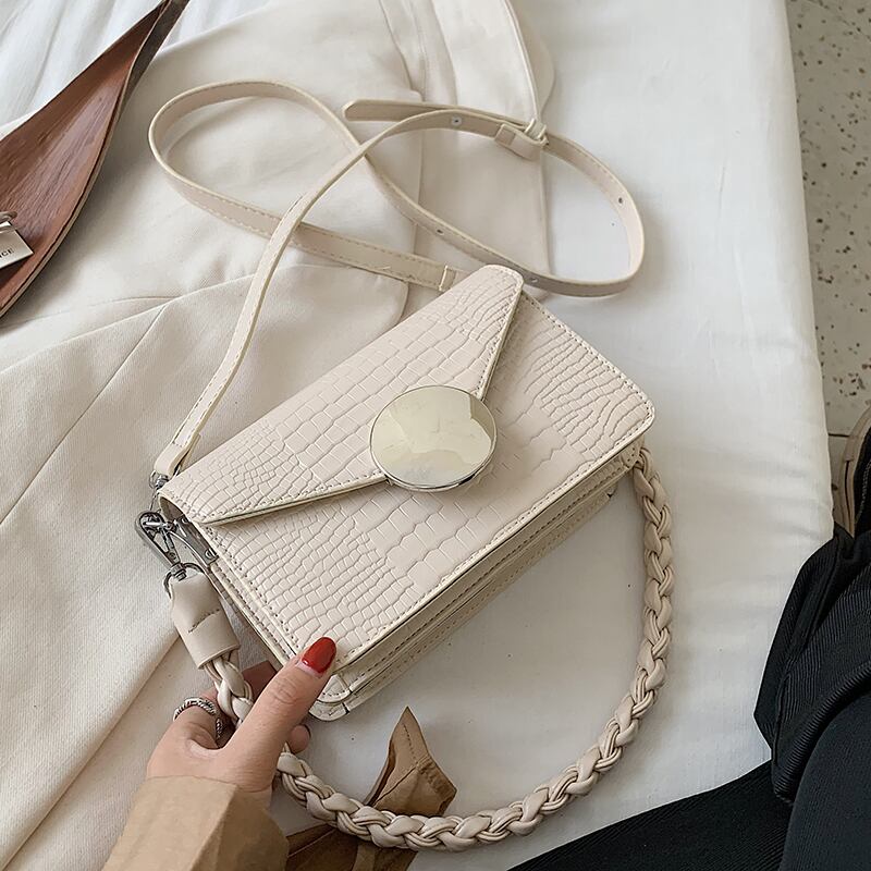 eignレディーススモールバッグ2020ニューウェーブネットレッドファッションシンプルシングルショルダーメッセンジャーバッグサマーワイルドスモールスクエアバッグ Tiancai_Wing_Bag1903532