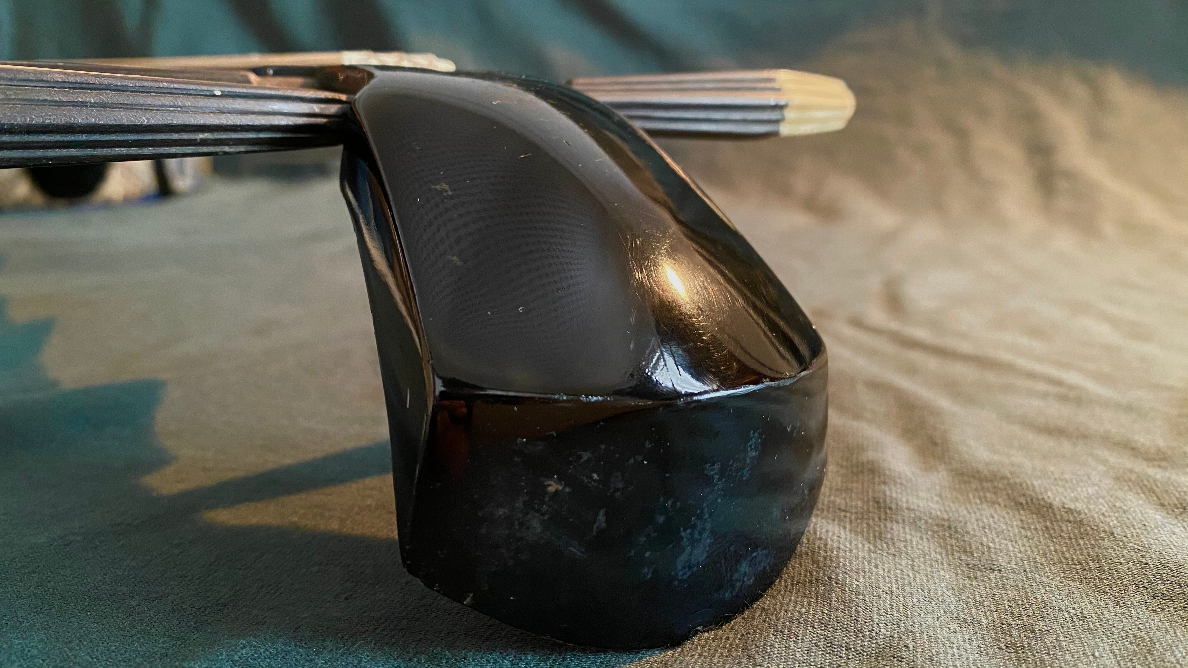 価格は安く 三線 tom wood 芯上がり シルバーリング 11号 ゆし 真壁型