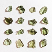 モルダバイト チェコ共和国産 原石 【ランダムピックアップ】