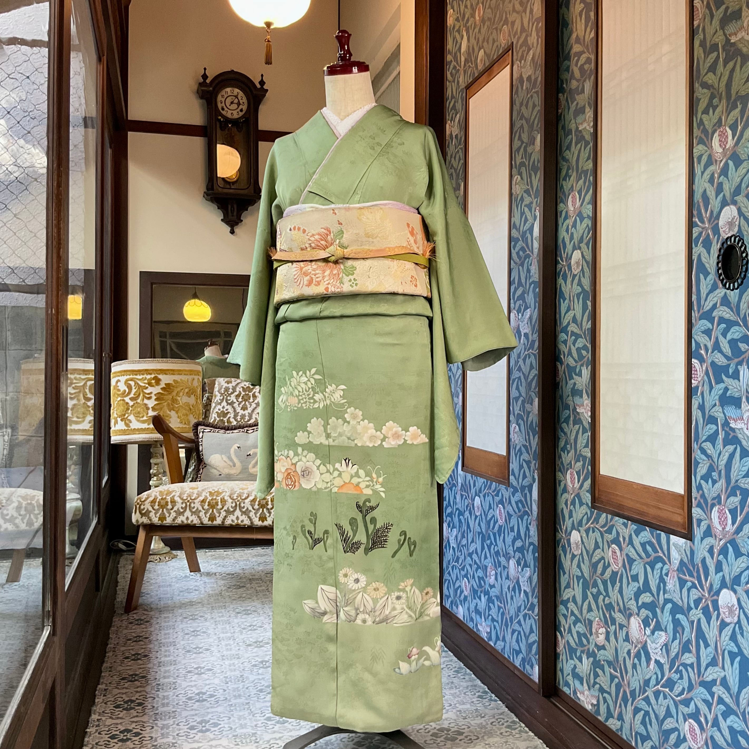 翠の花小道＊くすみグリーン 桜 薔薇 藤 菫 蕨 アンティーク付下げ着物