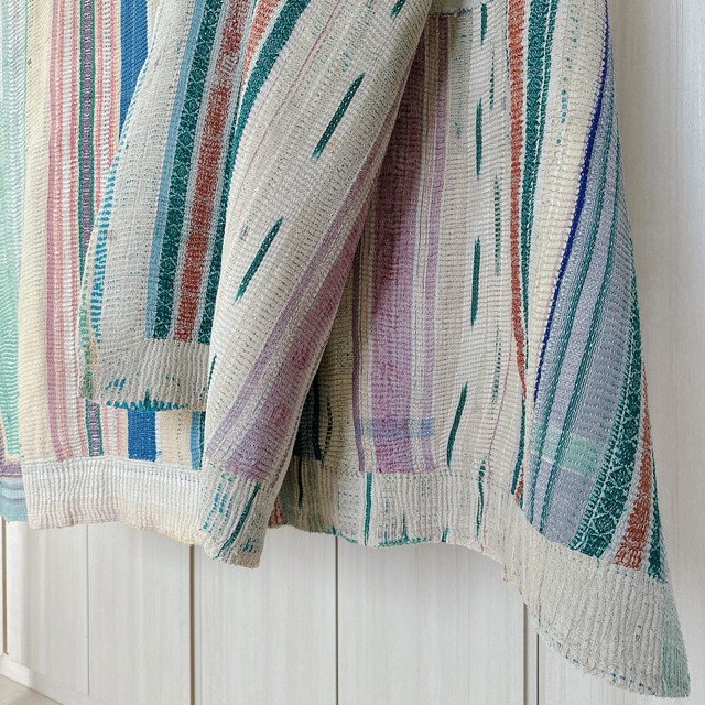 インド ヴィンテージカンタキルト VK007 | 137cm × 187cm