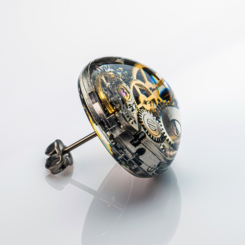 ピアス　透明タイプ　機械式時計　ムーブメント　チタン　片耳