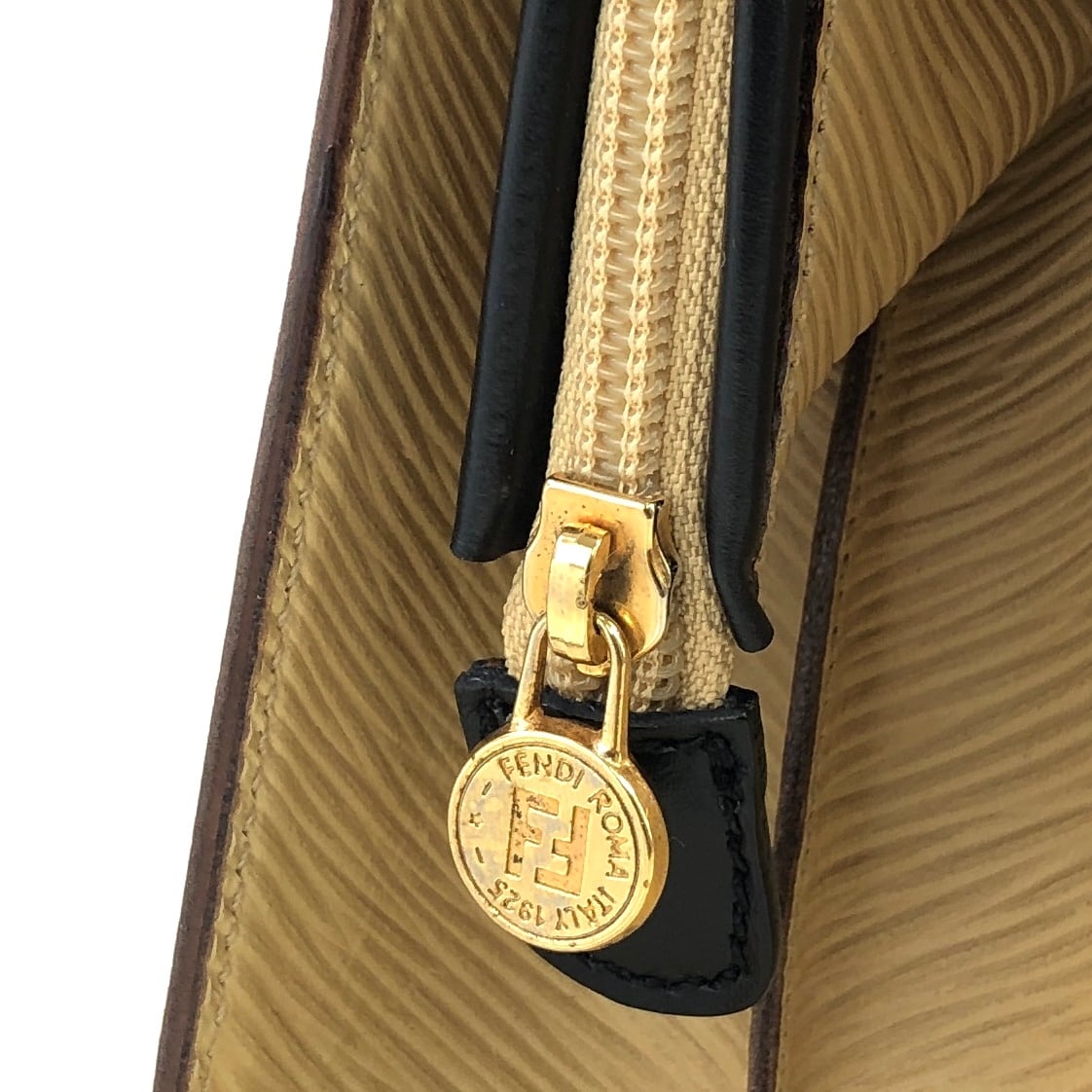 FENDI フェンディ FFロゴ エピ レザー ハンドバッグ ベージュ vintage