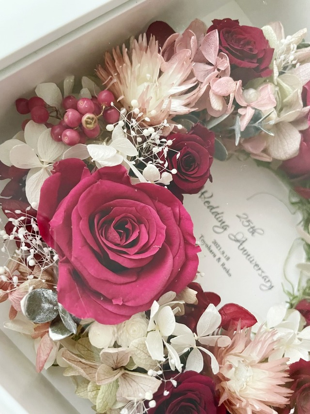 【文字入れ】ローズのプレミアムフォトフレームリース