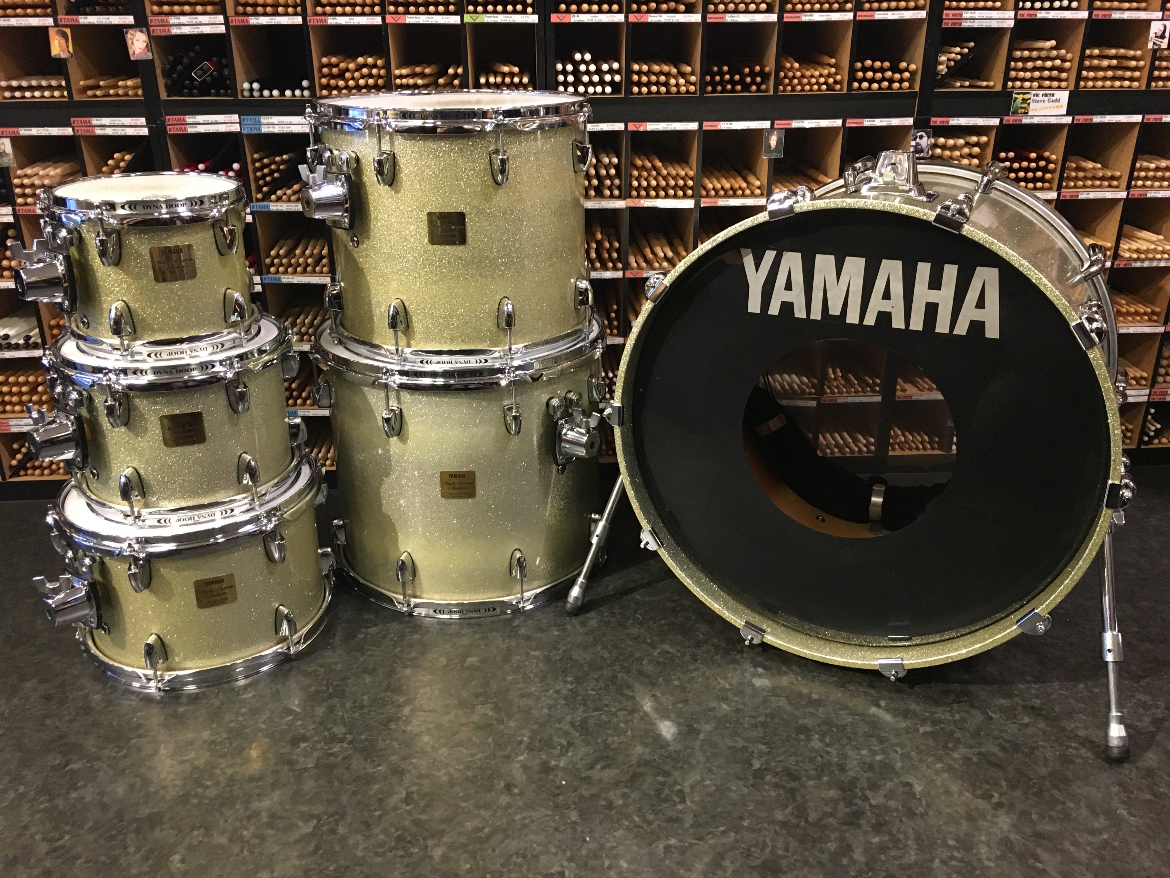 日本製 USED] YAMAHA MAPLE CUSTOM ABSOLUTE DRUM SET 22BD 8TT 10TT ...