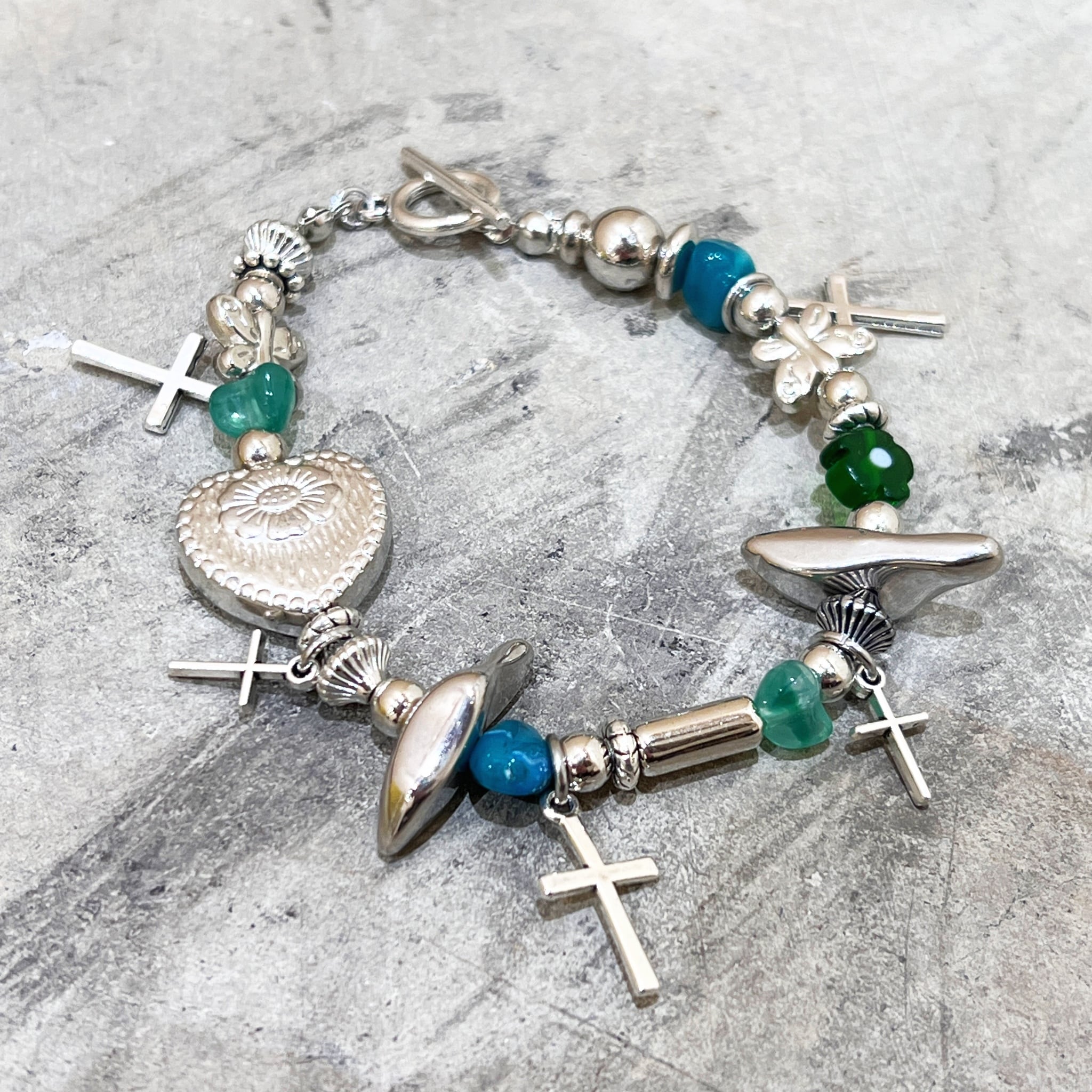 ビーズ&アクセサリーパーツショップ Sally Mart」