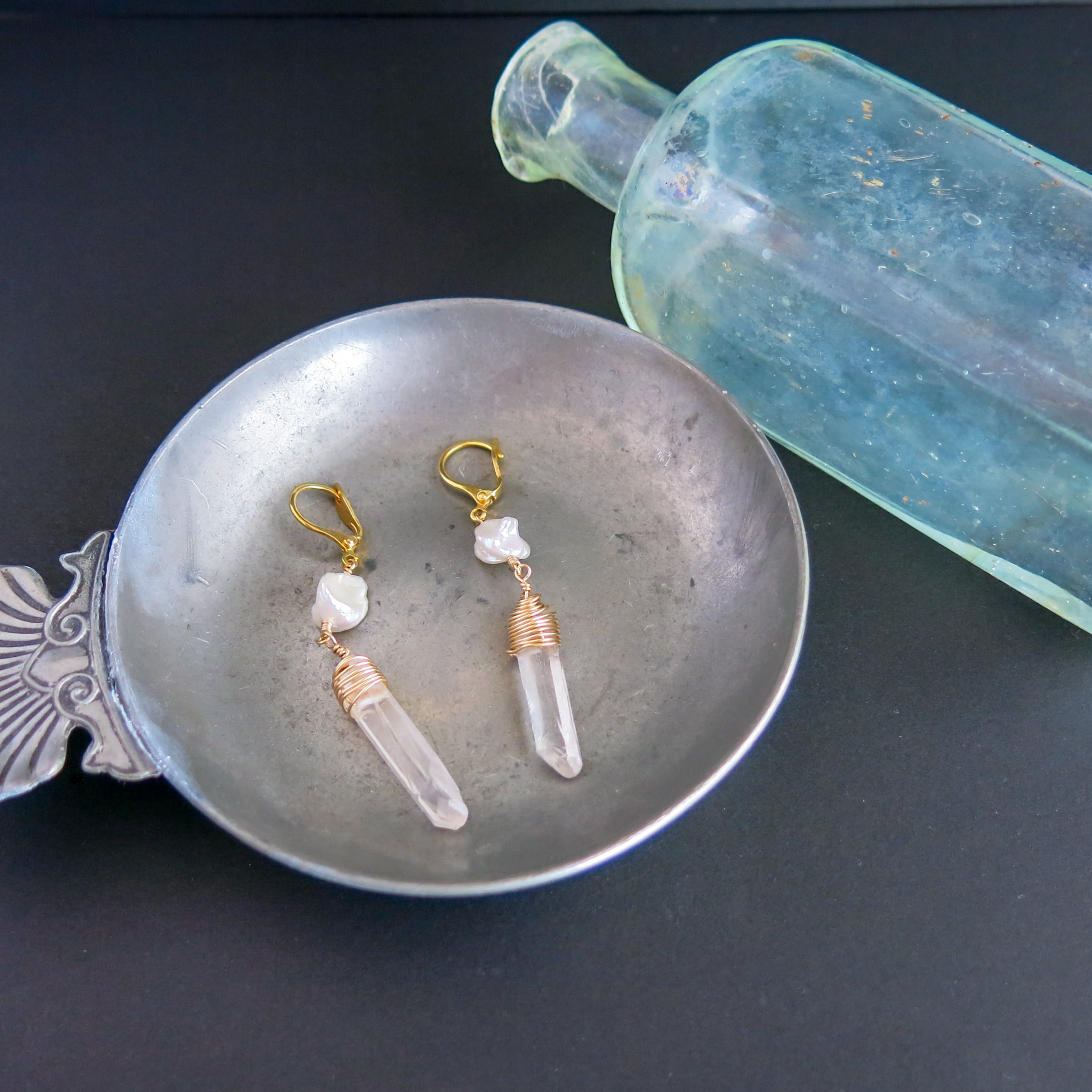 ケシパール×氷柱クォーツのピアス