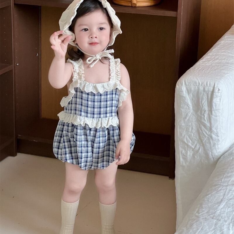 【BABY】可愛いノースリーブロンパース