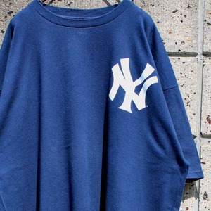【XXLサイズ】Majestic × New York Yankees 永久欠番 23 古着 プレイヤーズ Tシャツ