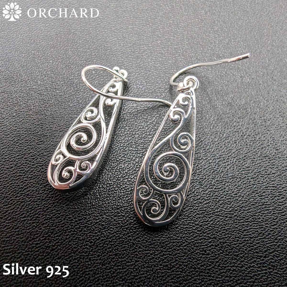 シルバー925 ティアーズドロップ 唐草 モチーフ ピアス 両耳用 メンズ レディース